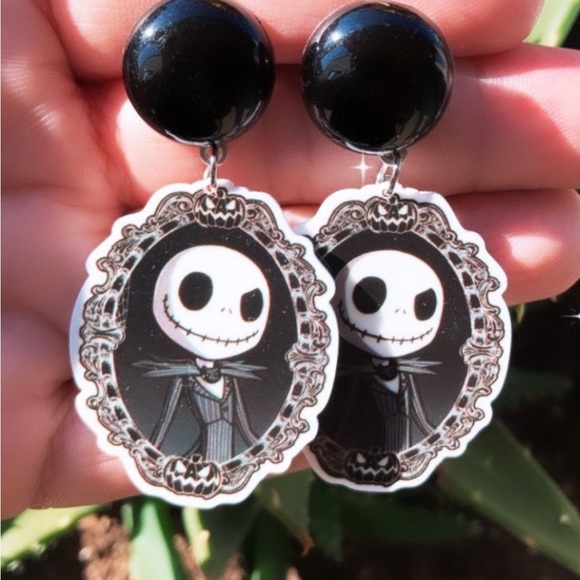 Custom earrings Nightmare before Christmas - Picture 1 of 5